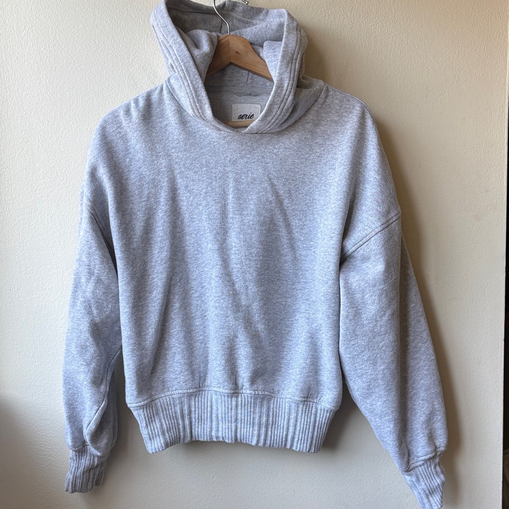 Aerie Gray Cropped Hoodie Size XS